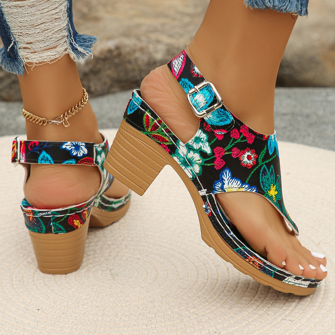 Floral Print Block Heel Sandals product view 7 - Puuky