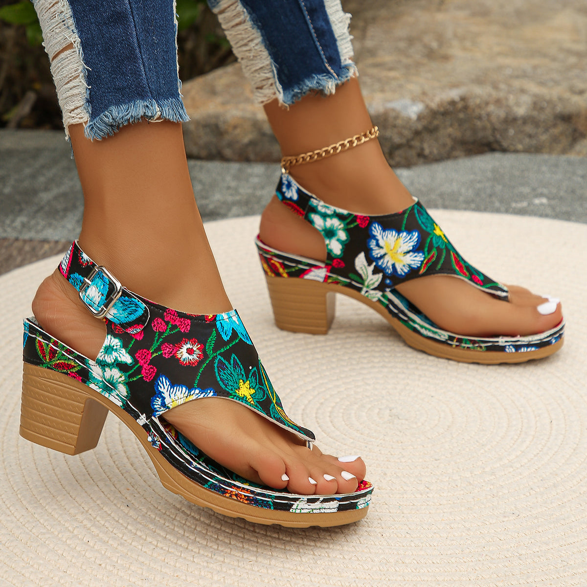 Floral Print Block Heel Sandals product view 6 - Puuky